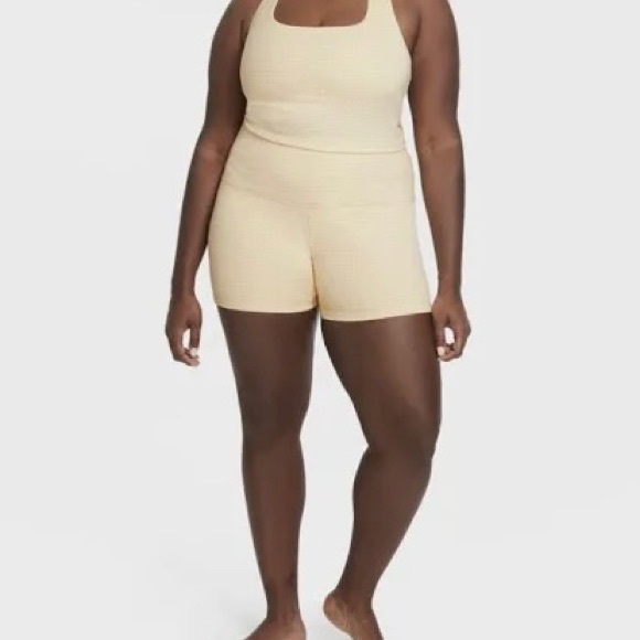 NWT Nike Dri-Fit High waisted Yoga shorts - Picture 2 of 11